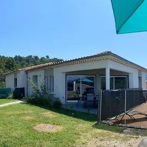 Maison Avec Piscine à L'orée De La Forêt Hébergement de vacances Vals-les-Bains